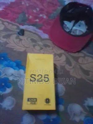 M-Horse S8 32 GB Graphite