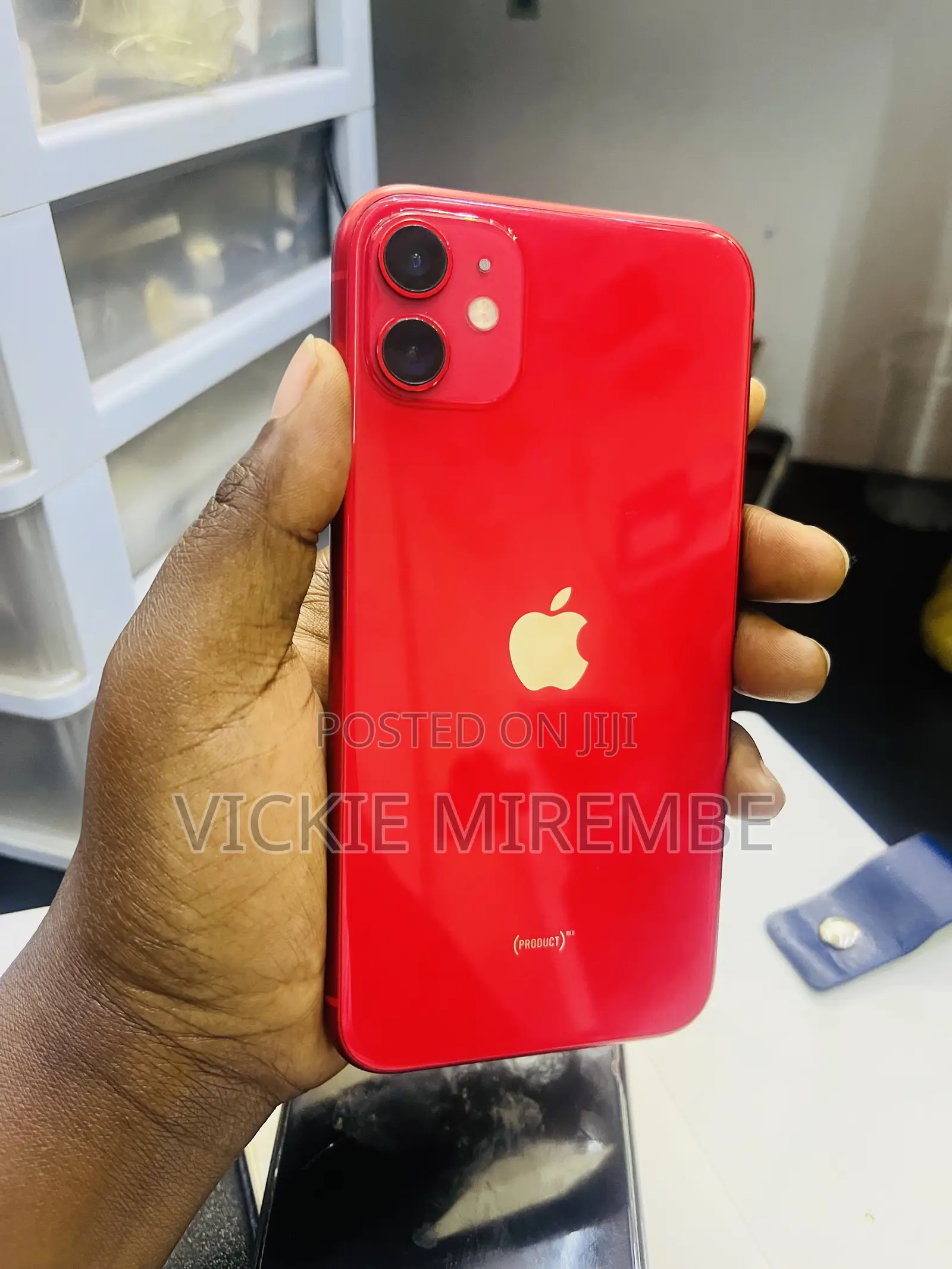 Apple iPhone 11 64 GB Red