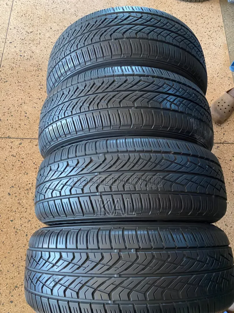 225/55r17 Yokohama
