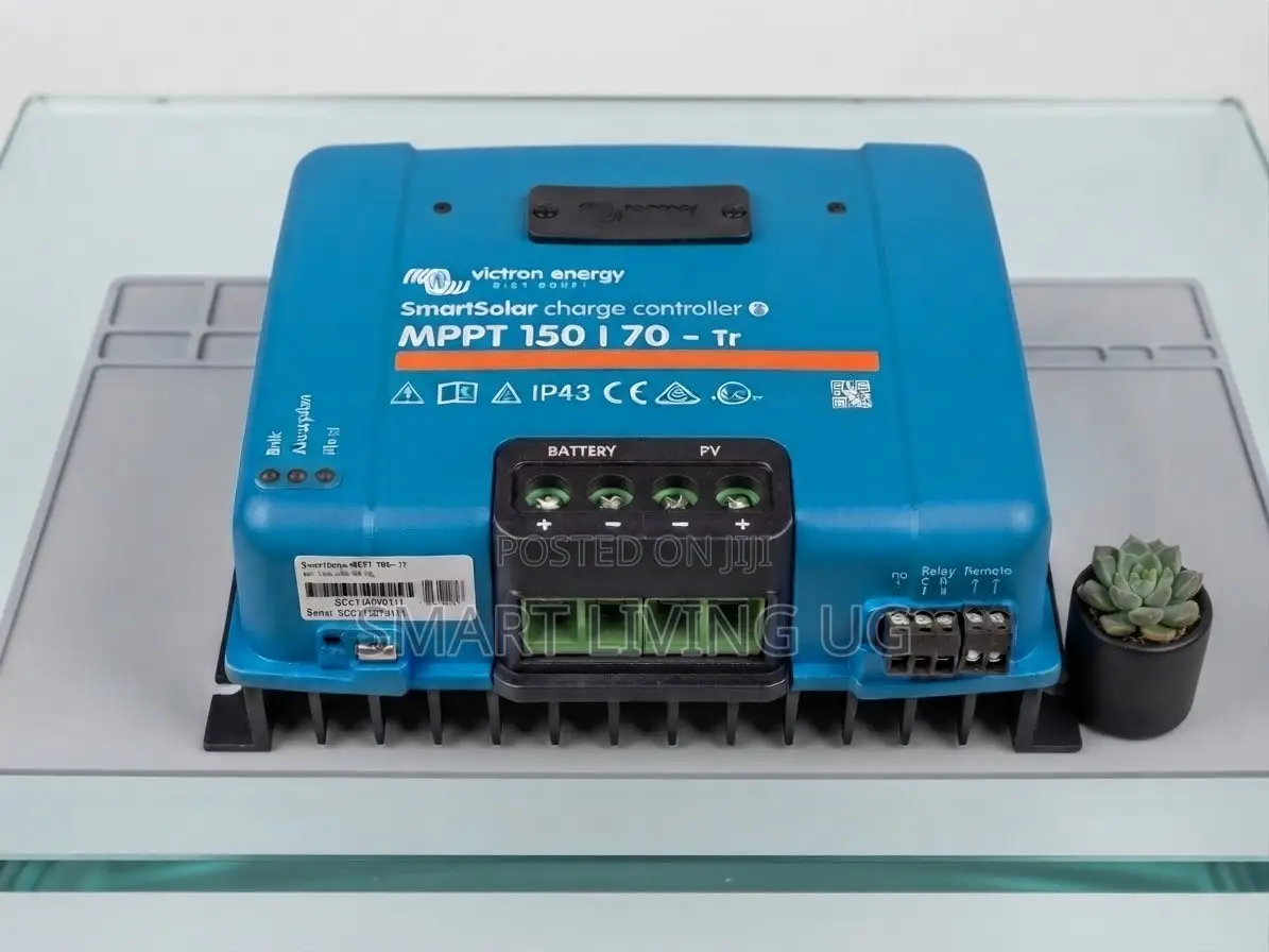 Victron SmartSolar MPPT 150/70-Tr + VE.Direct Cable (Complete Setup)