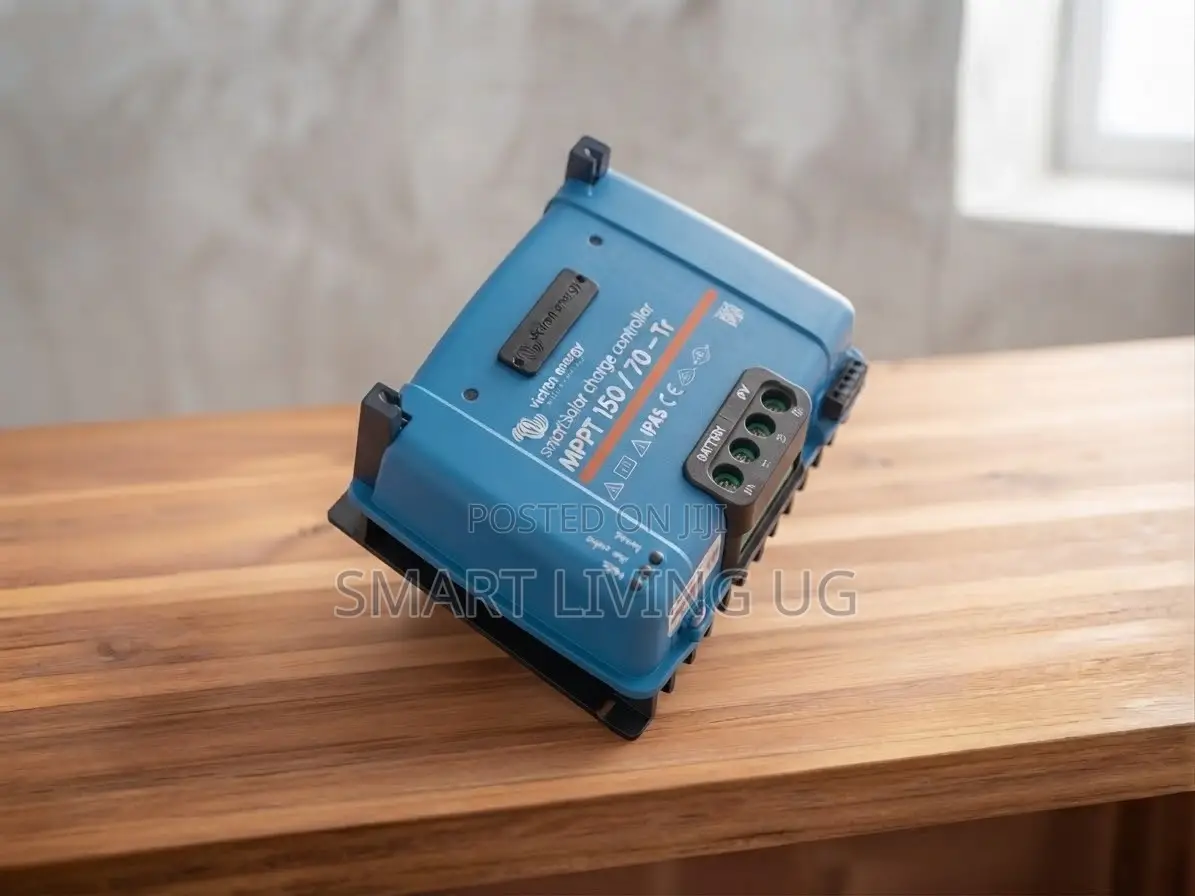 Victron SmartSolar MPPT 150/70-Tr + VE.Direct Cable (Complete Setup)