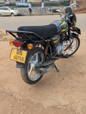 Bajaj CT 125X 2025 Black