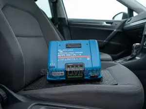 Victron SmartSolar MPPT 150V 70A TR (BlueSolar Series) - SCC