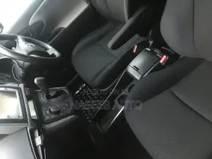 Toyota Wish 2010 Silver