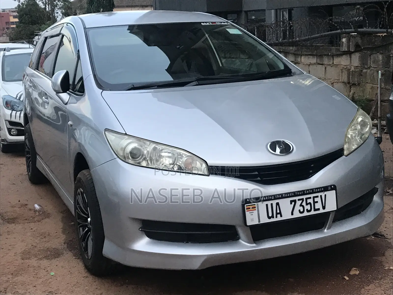Toyota Wish 2010 Silver