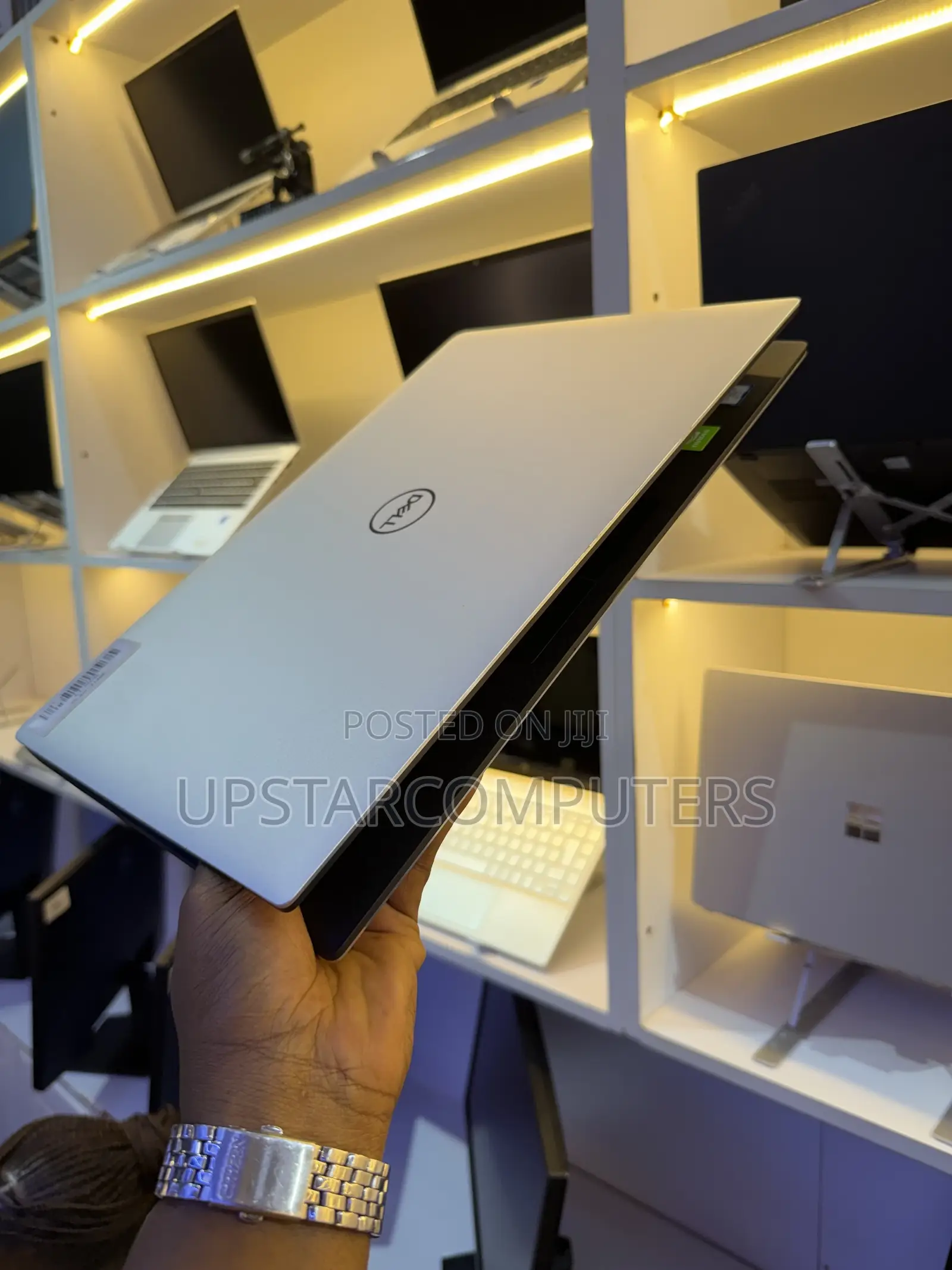 New Laptop Dell Precision 15 5540 16GB Intel Core i7 SSHD+SSD 512GB
