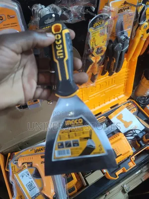 INGCO 100mm Industrial Putty Trowel (Model: HPUT08100)