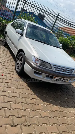 Toyota Premio 2002 Silver