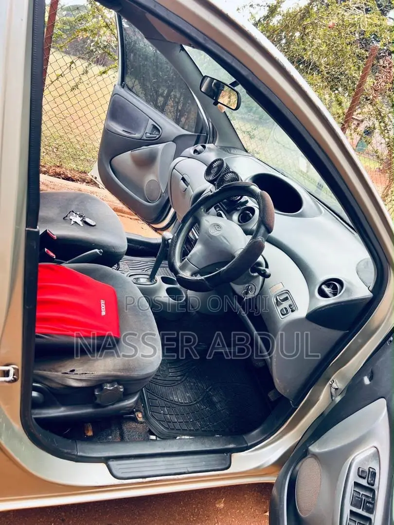 Toyota Corolla Fielder 2012 Silver