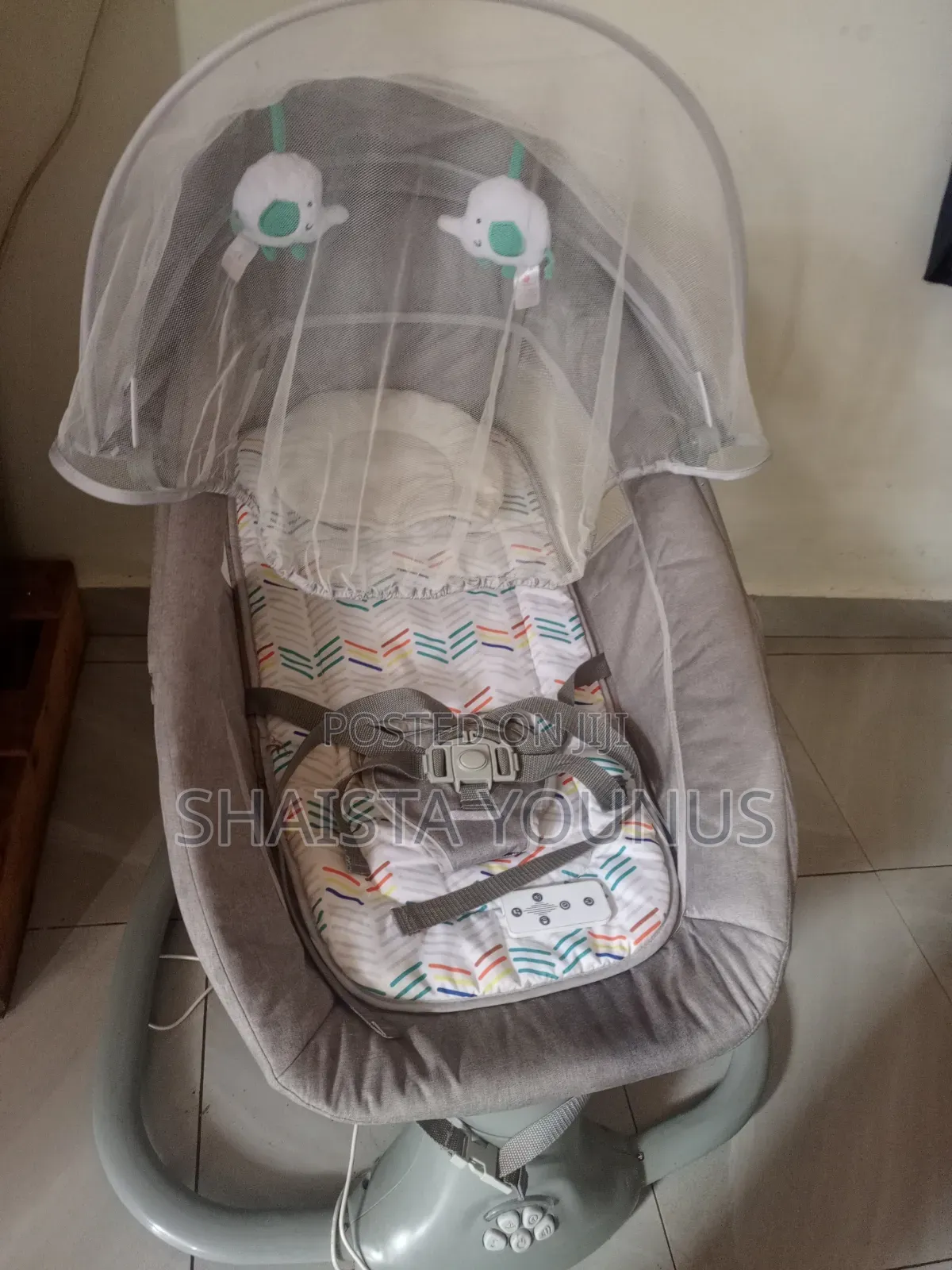 Electric Manual Baby Swing / Rocker With Music Mosquito Net