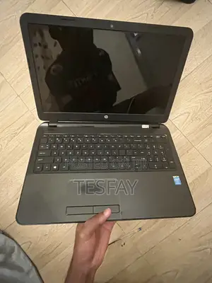 Laptop HP 4GB Intel Core i3 HDD 1T