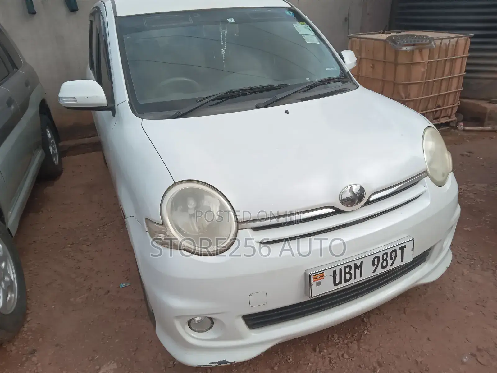 Toyota Sienta 1.5 FWD 2007 White