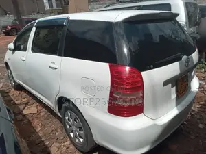 Toyota Wish 2006 White