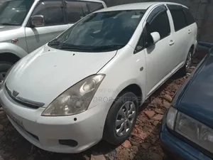 Toyota Wish 2006 White