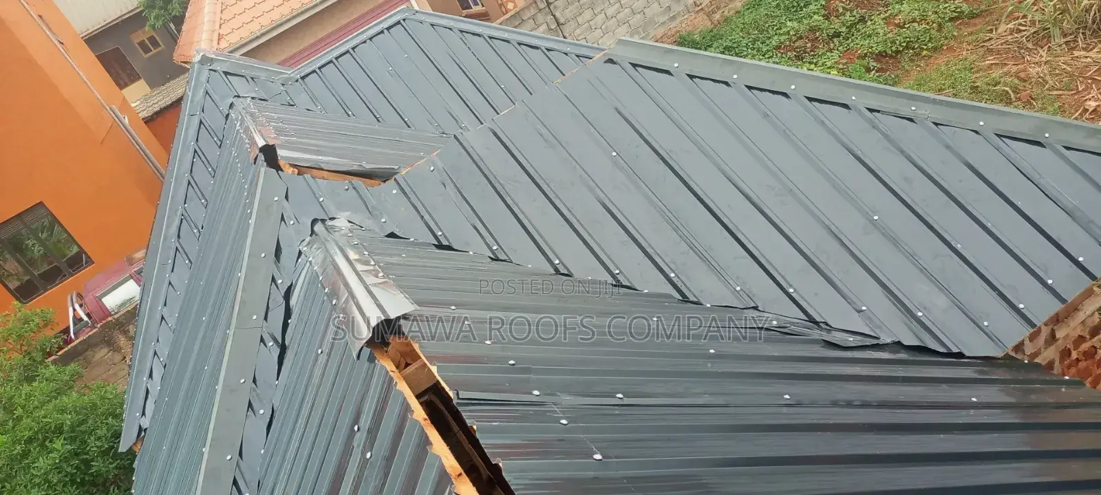 Sumawa Iron Sheet Placing
