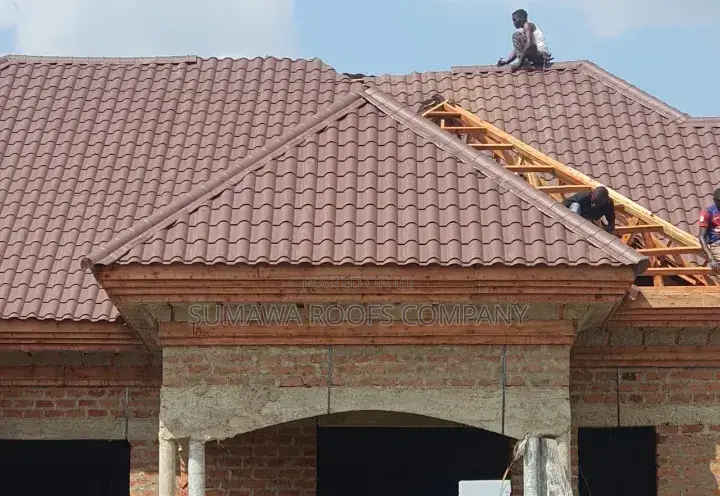 Sumawa Iron Sheet Placing