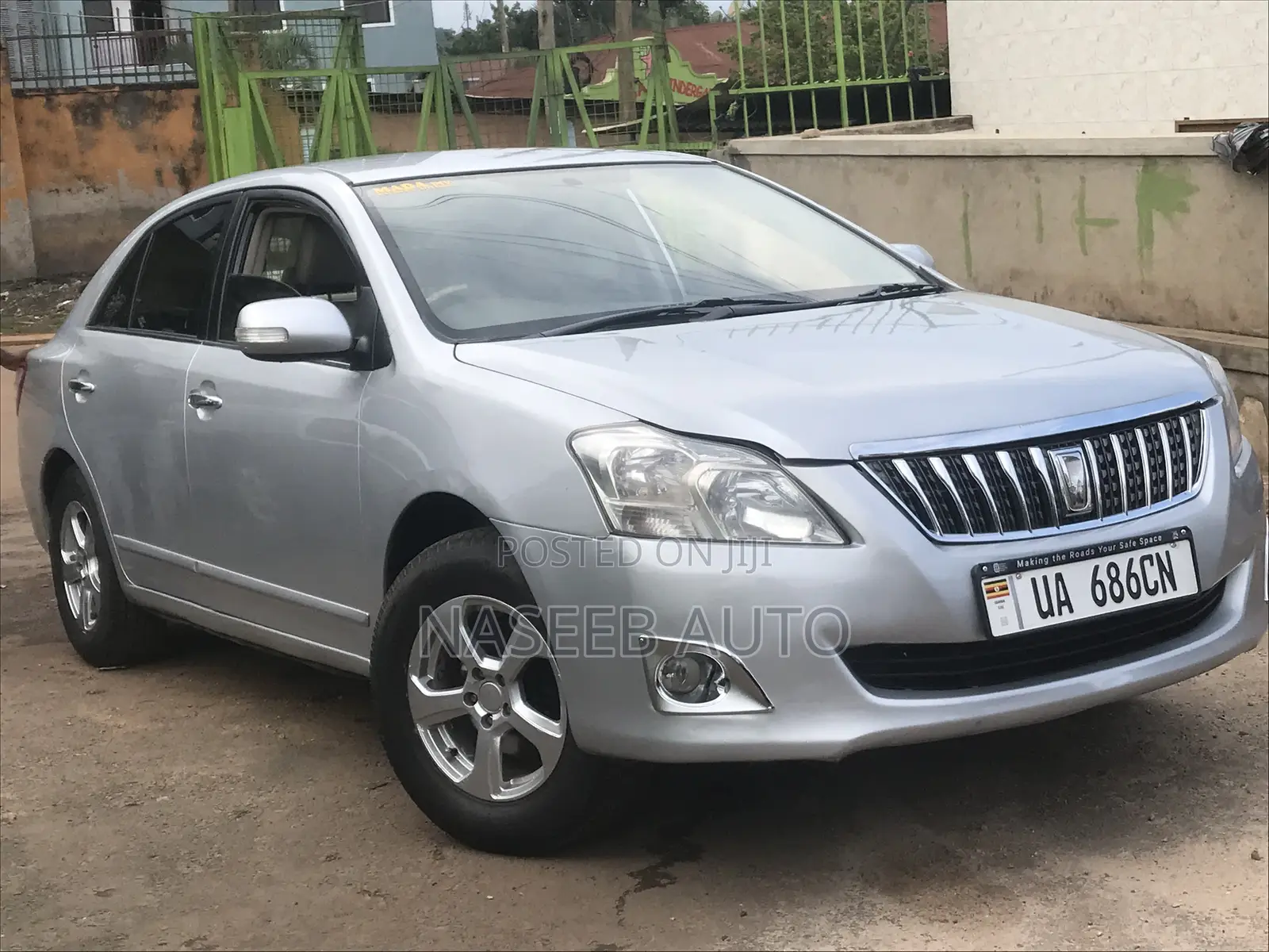 Toyota Premio 2010 Silver