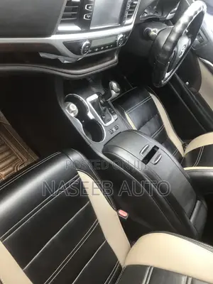 Toyota Kluger 2012 Silver