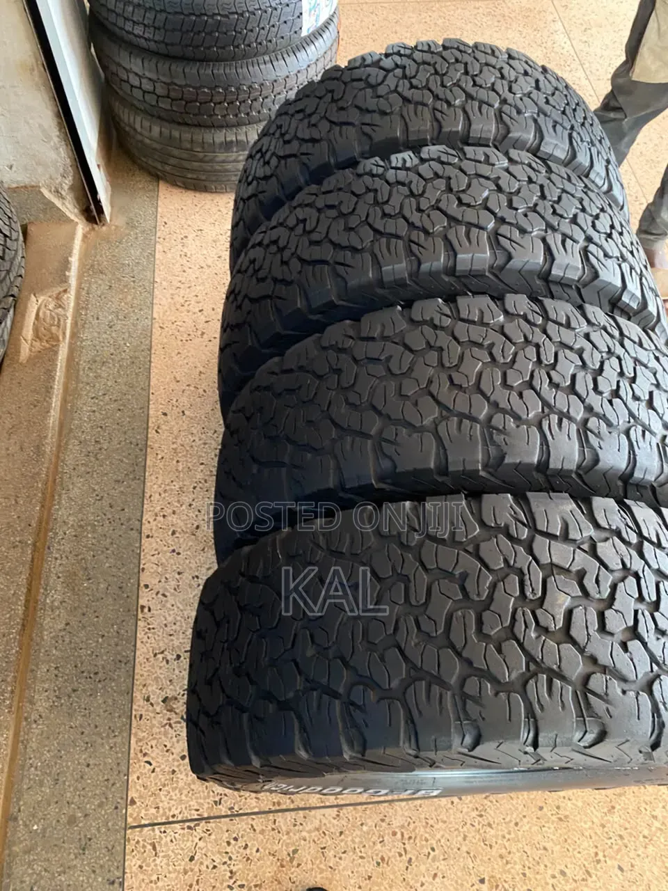 Bf Goodrich 285/65r17