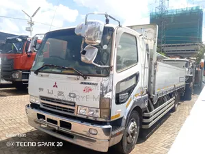 Fuso Fighter 1998 White