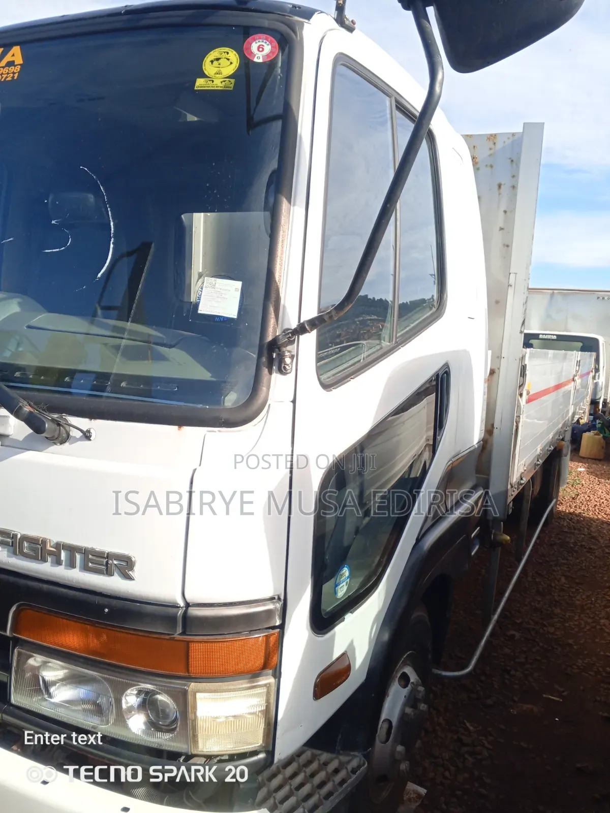 Fuso Fighter 1998 White