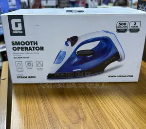 Brand New Geepas 1800W Wet Dry Steam Iron (Smooth Operator)