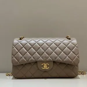 Chanel Jumbo Flap Shoulder Bag
