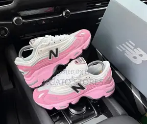 New Balance 1000 Sneakers