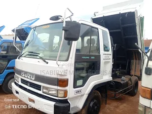 Isuzu FX Series 1998 White