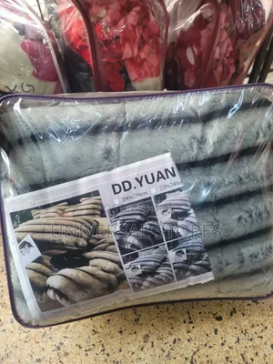 Fluffy Texture Bed Covers