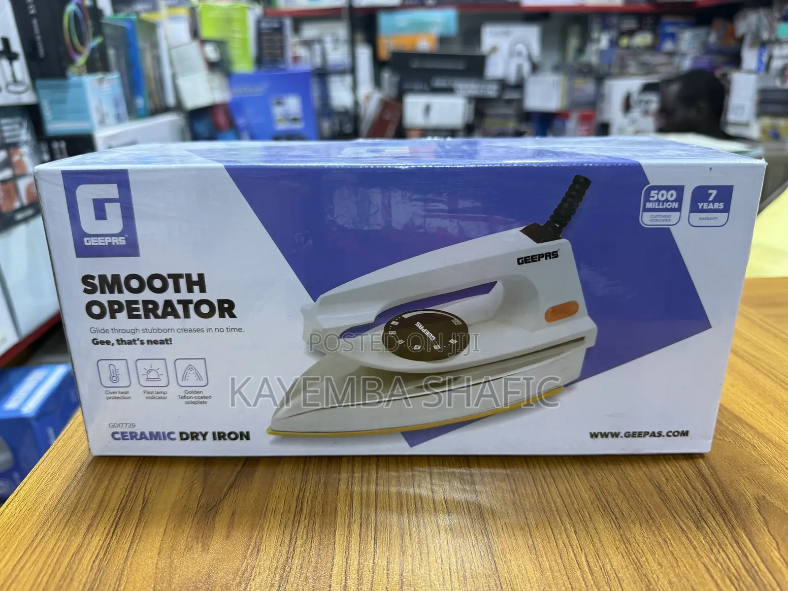 Geepas 1200W Automatic Ceramic Dry Iron (GDI7729) - Brand New