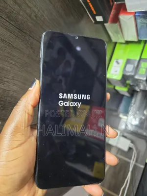 New Samsung Galaxy A04e 32 GB Black