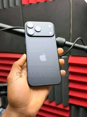 New Apple iPhone 18 Pro Max 1 TB Black