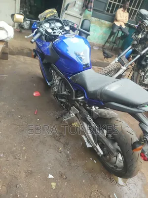 Honda CBR 2014 Blue