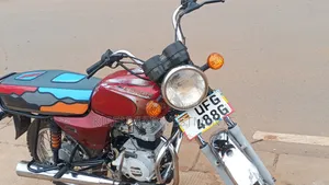 Bajaj Boxer 100 2020 Red