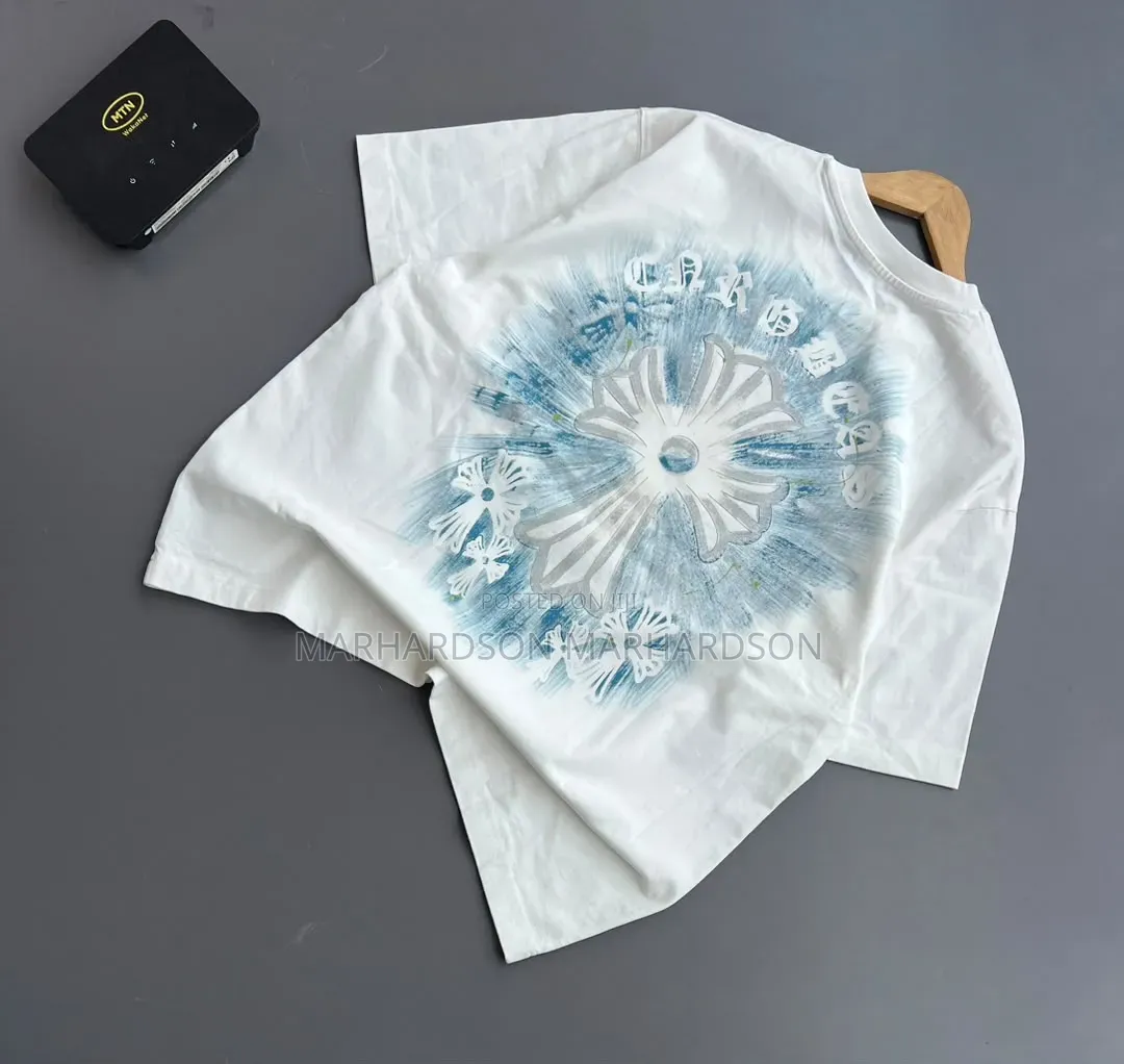 Comfortable Men Strip T Shirts