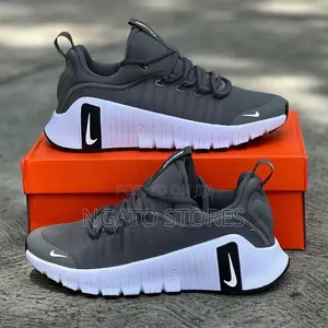 Nike Free Metcon 6 Training Shoes