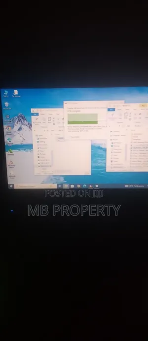 Laptop Acer Aspire 5 4GB Intel Core i3 HDD+SSD 256GB