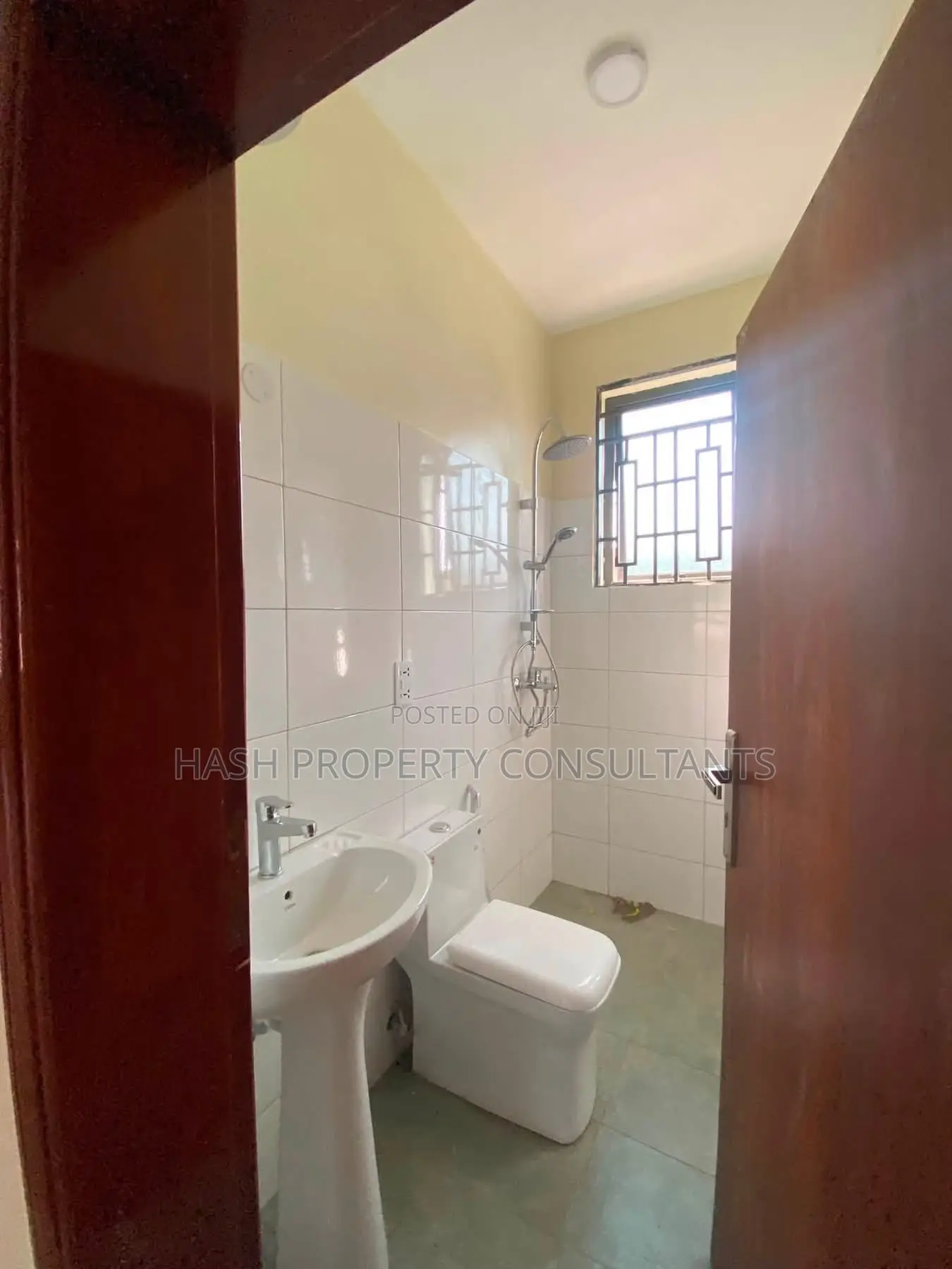 2bdrm Apartment in Kisugu, Central Division for rent