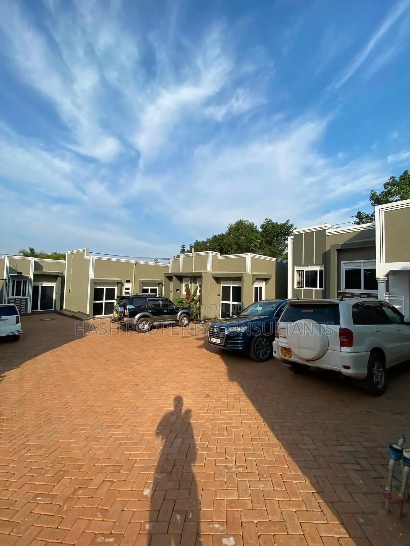 2bdrm House in Kisugu, Central Division for rent
