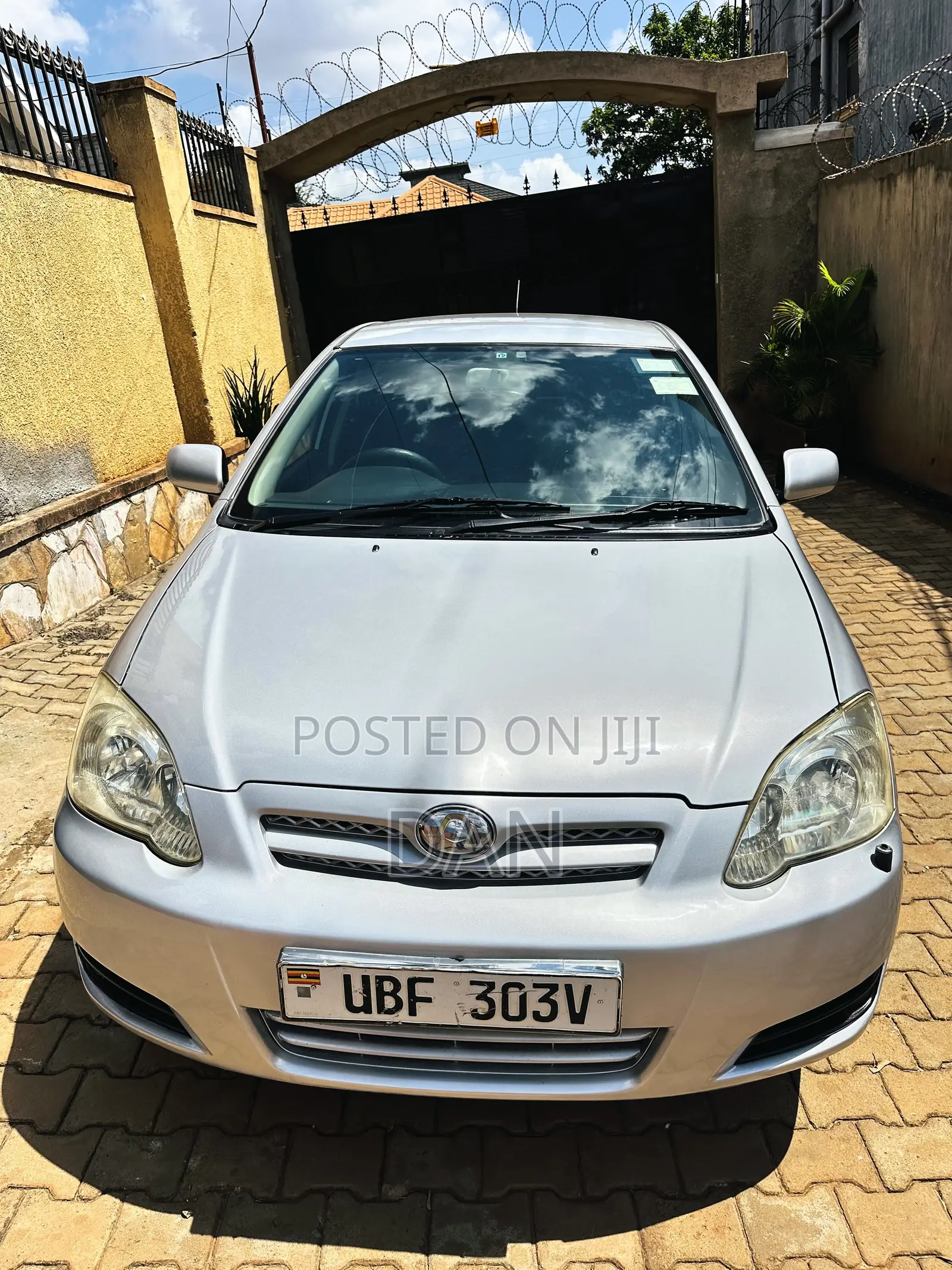 Toyota Allex 2025 Silver