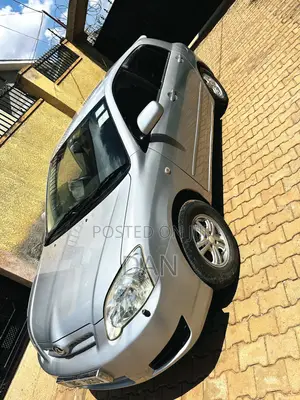 Toyota Allex 2025 Silver