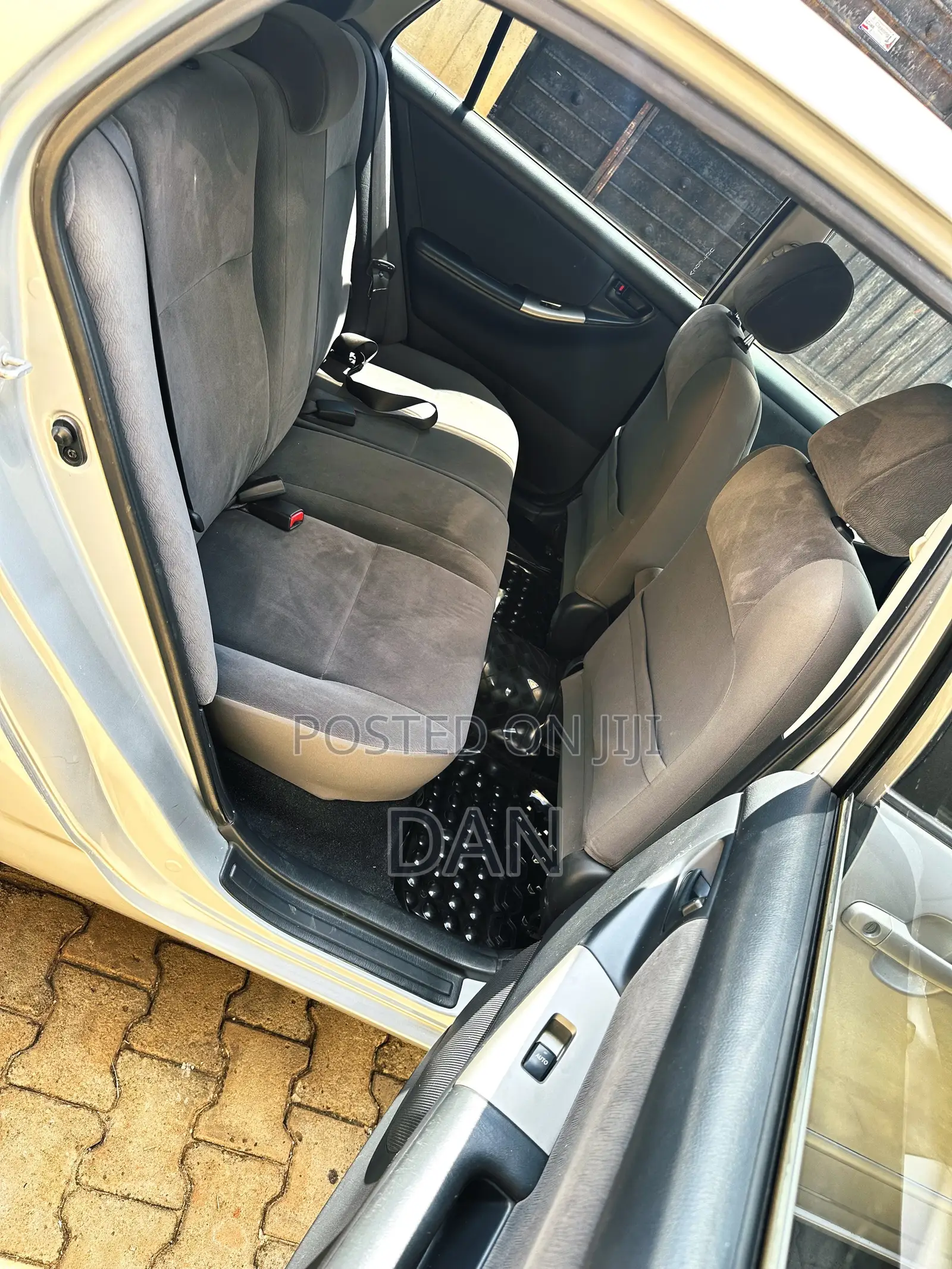 Toyota Allex 2025 Silver