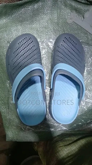 1pair of Grey and Lime Green Slip-on Clog