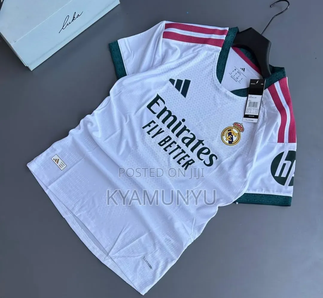 Adidas Real Madrid 2026/2027 Jersey.
