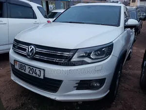 Volkswagen Tiguan 2015 White