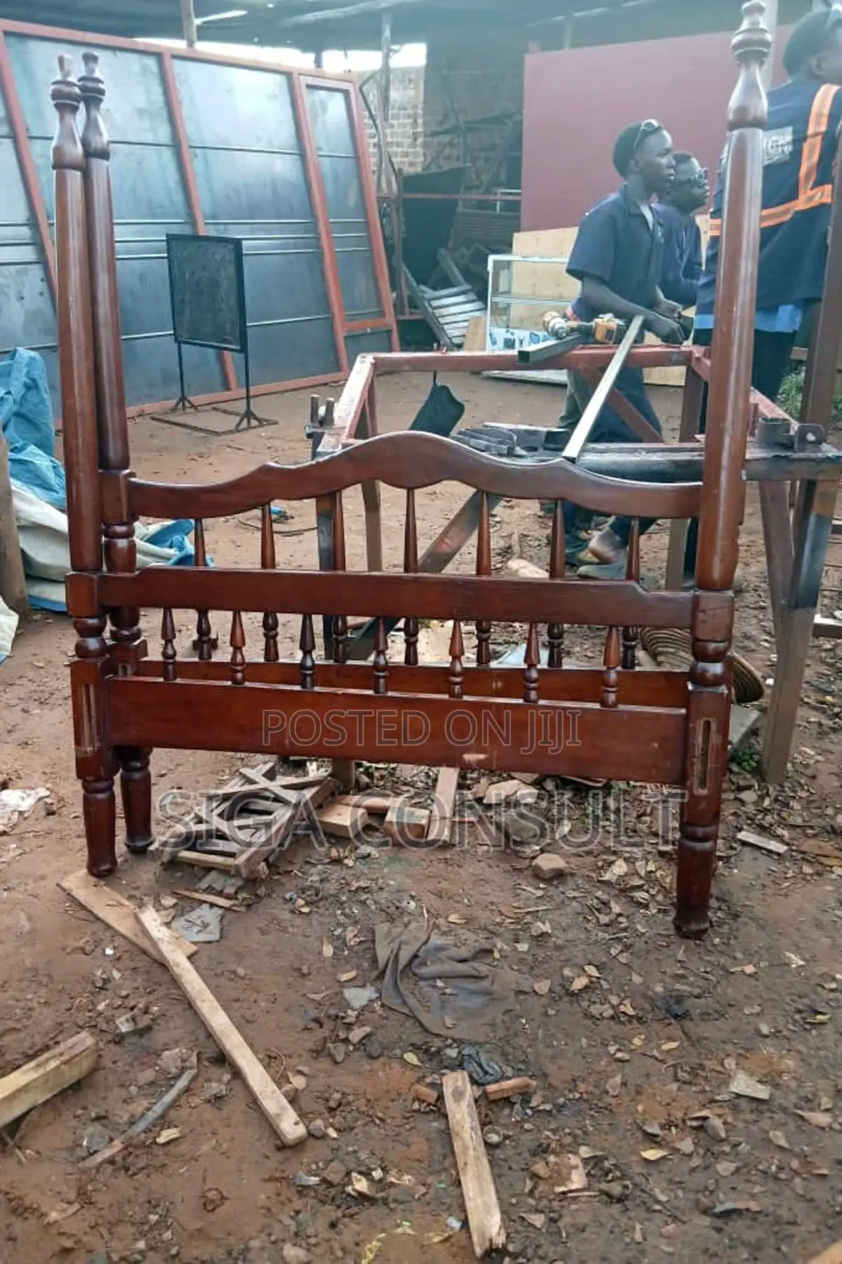 4x6ft Used Bed Available for Sale in Kirinya