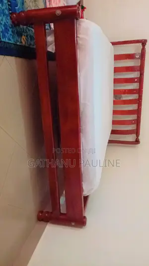 5*6 Mahogany Bed Without the Mattress