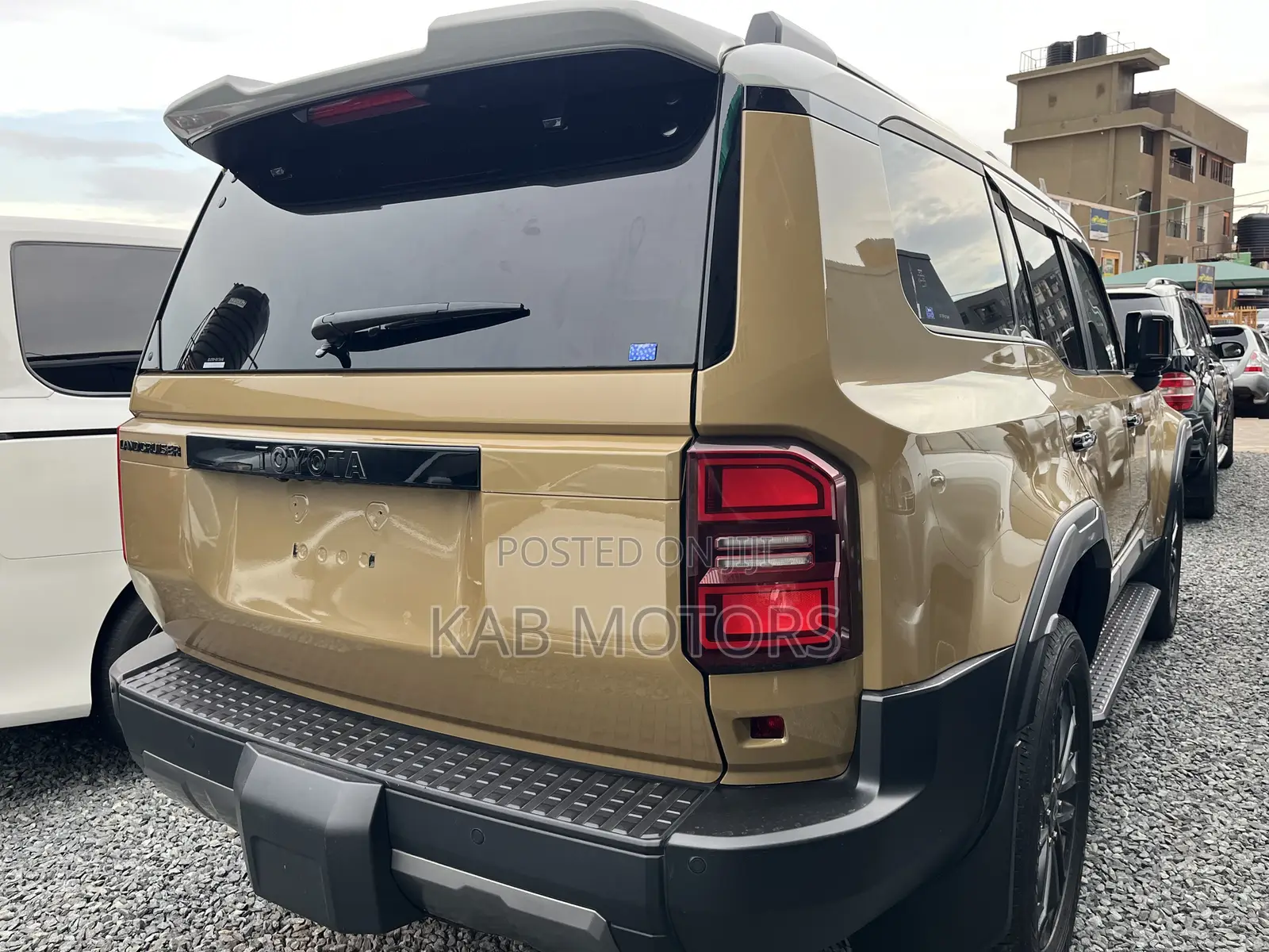 Toyota Land Cruiser Prado 2.4 Hybrid 2025 Gold