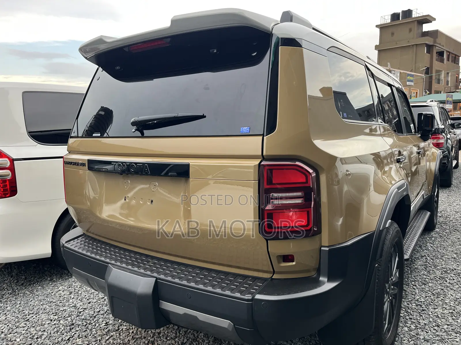 Toyota Land Cruiser Prado 2.4 Hybrid 2025 Gold